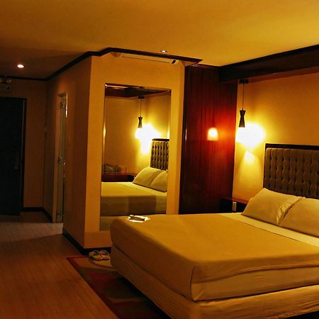 Cebu Dulcinea Hotel&Suites Lapu-Lapu City Exterior foto